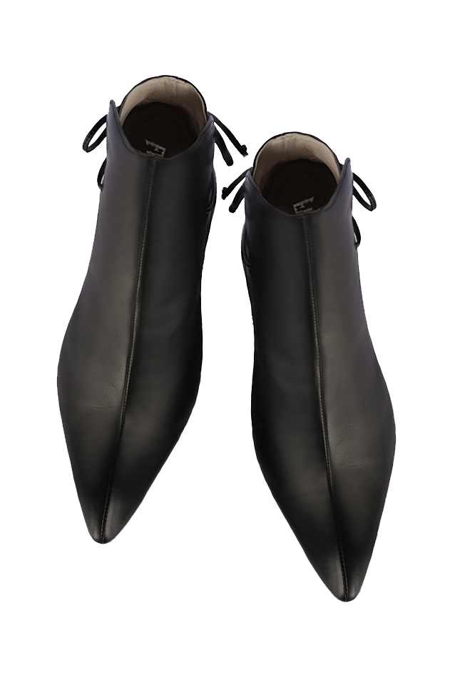 Satin black women's ankle boots with laces at the back. Tapered toe. Medium spool heels. Top view - Florence KOOIJMAN